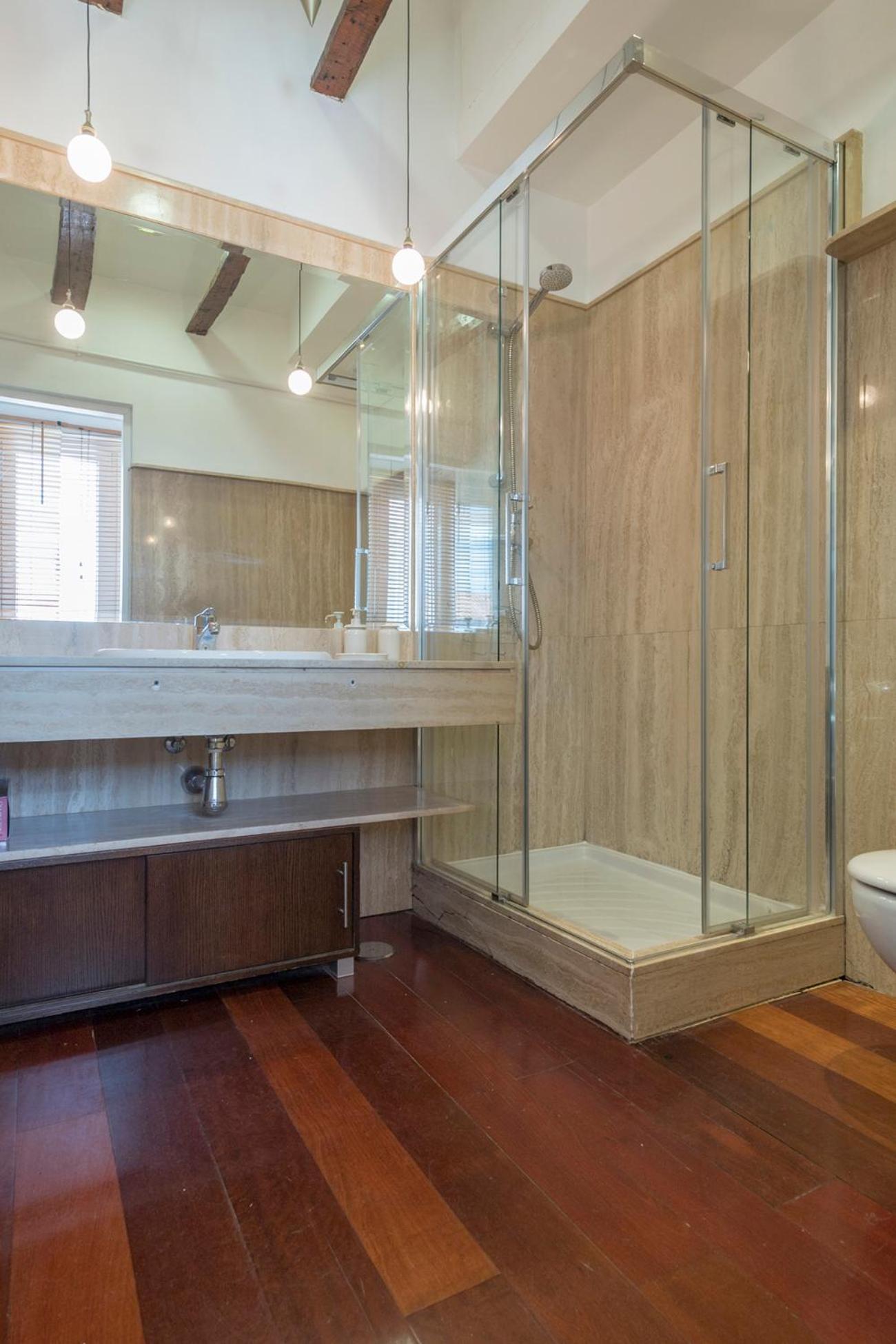 Precioso Apartamento En Plena Calle Fuencarral Appartement Madrid Buitenkant foto